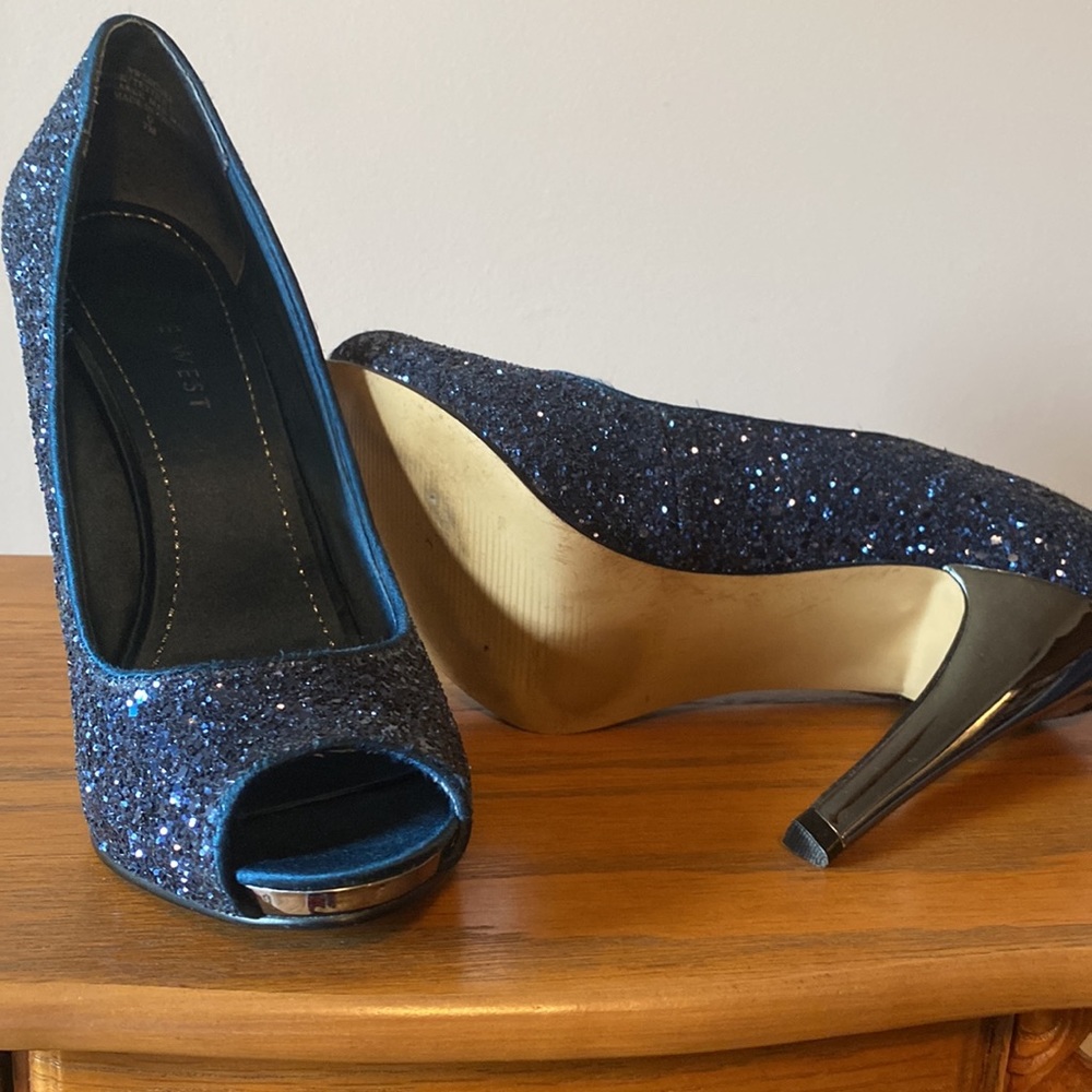 Nine West stilettos - Picture 4 of 4